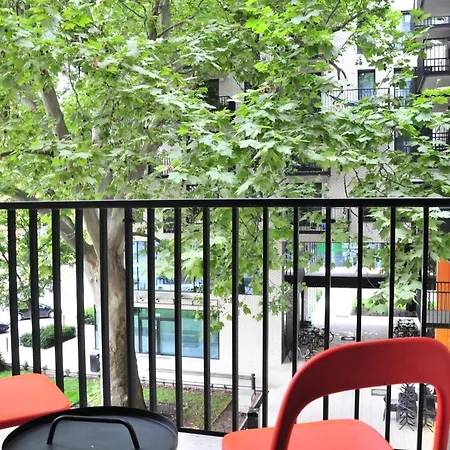 Lägenhet Modern Tumskie Ogrody With Ac & Balcony By Renters