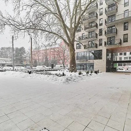 Modern Tumskie Ogrody With Ac & Balcony By Renters Wrocław